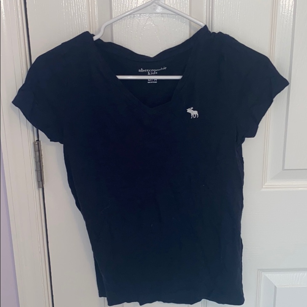 Abercrombie kids t shirt